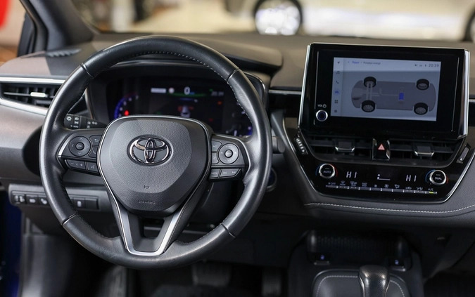 Toyota Corolla cena 122850 przebieg: 45441, rok produkcji 2022 z Olsztyn małe 596